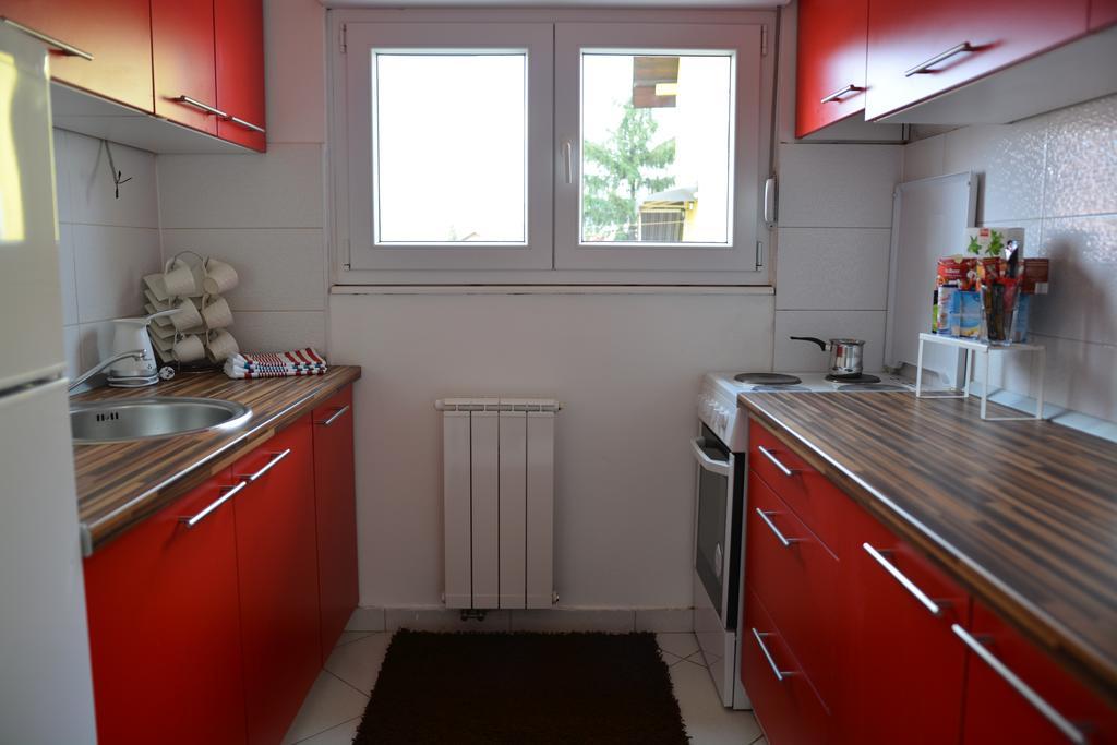 Apartment Mirela SJJ Buitenkant foto